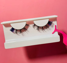 Load image into Gallery viewer, “Indica” Lash

