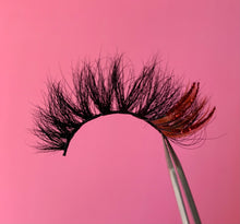 Load image into Gallery viewer, “Diabla” glitter lashes
