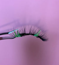 Load image into Gallery viewer, “Kush” glitter lash
